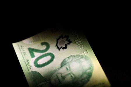 USD/CAD expected to weakned into year end
